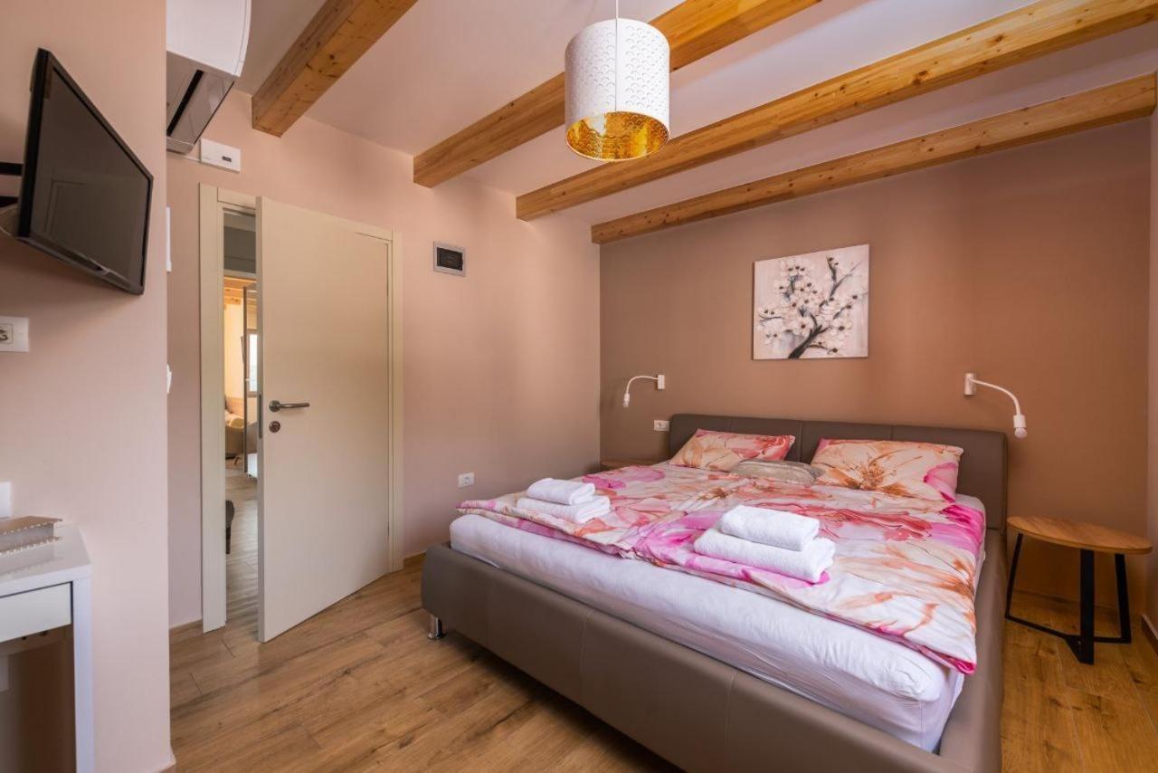 Villa Porto Krnica Eksteriør billede