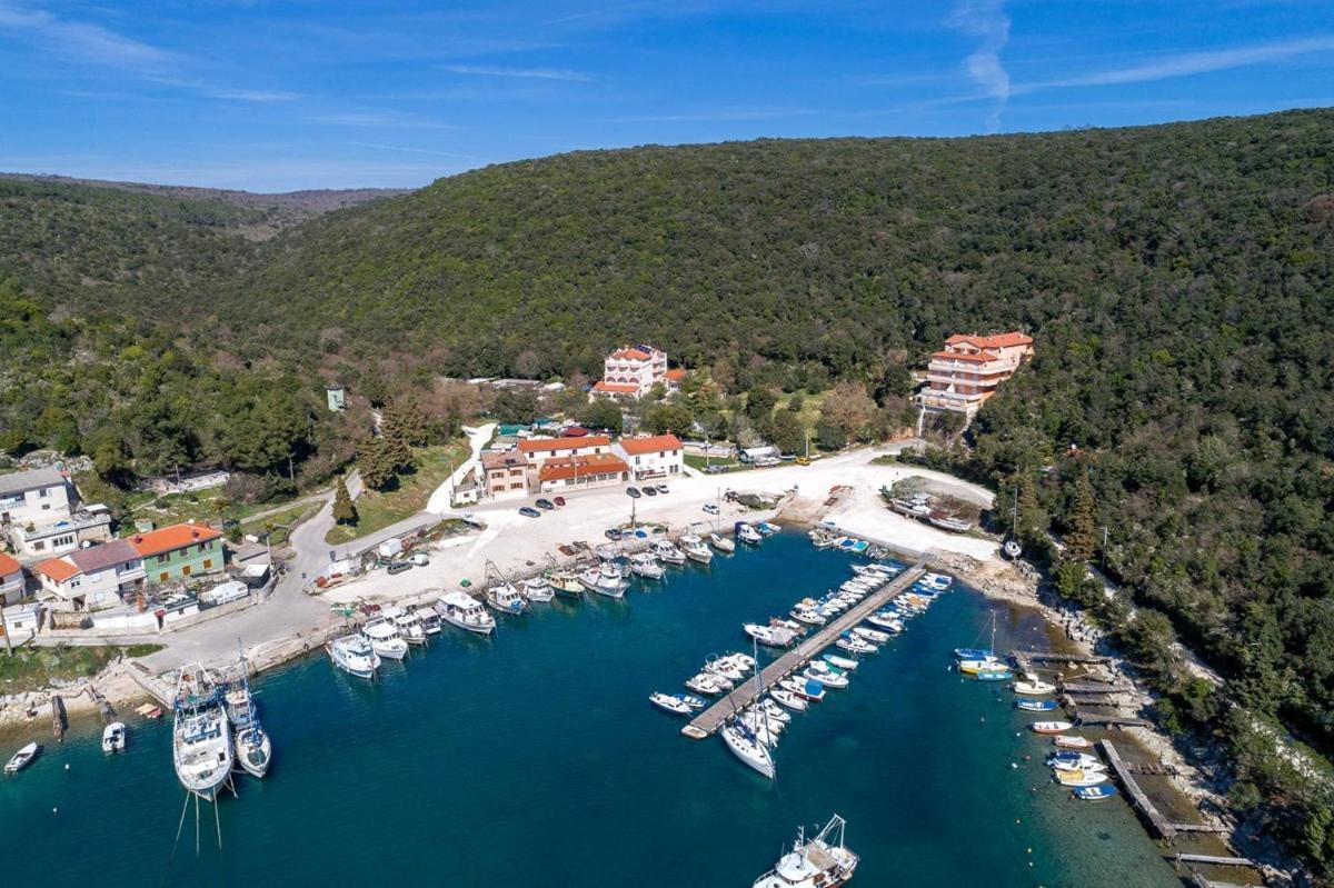 Villa Porto Krnica Eksteriør billede